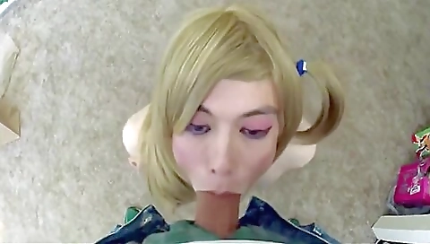 Sexy blonde gets her feet licked