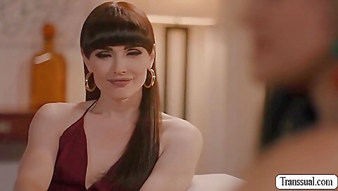 Sexy girl gets a facial after eliza